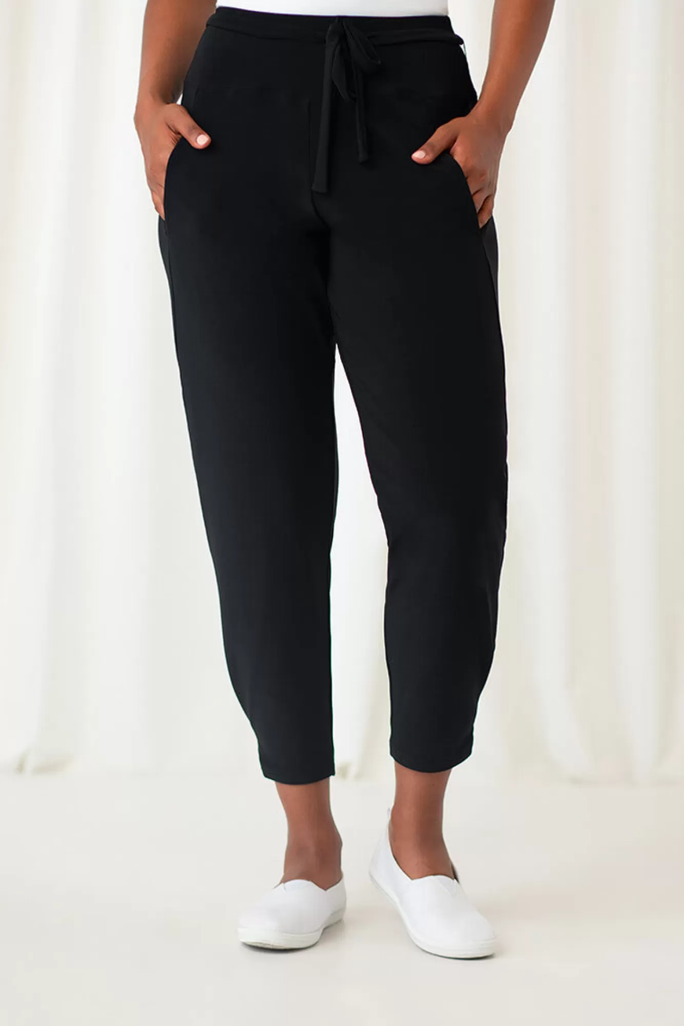 Outlet Sympli Belted Pleat Hem Jogger