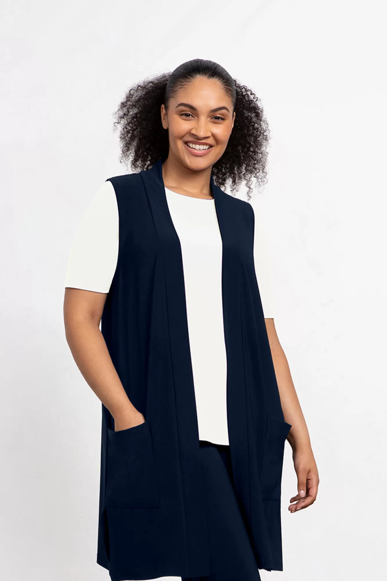 Store Sympli Essential Vest Midi