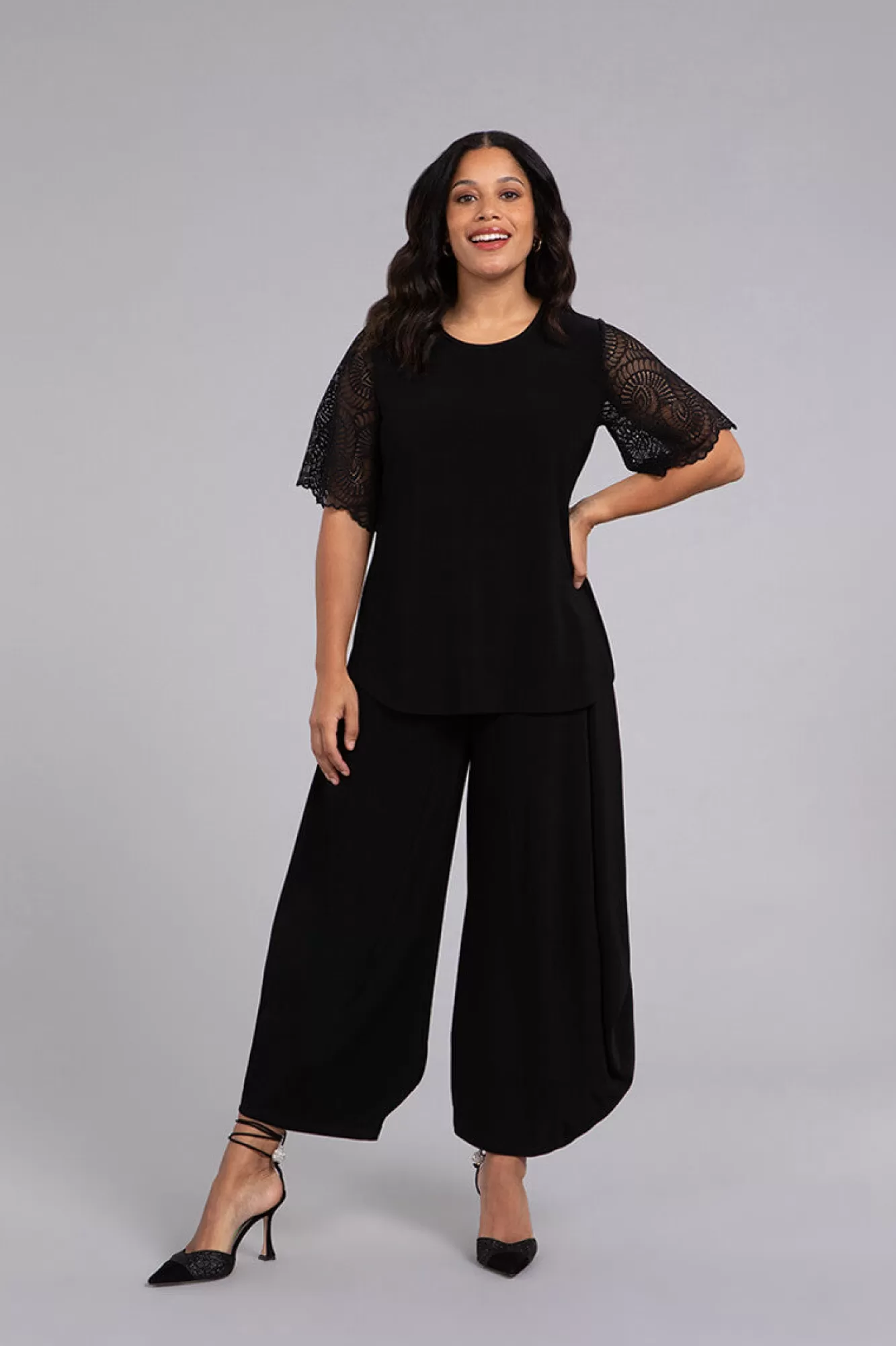 Flash Sale Sympli Go To Classic T With Lace