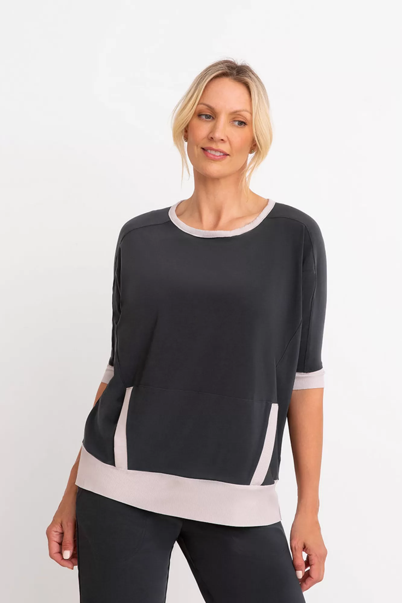 Best Sympli Motion Kangaroo Pocket Top