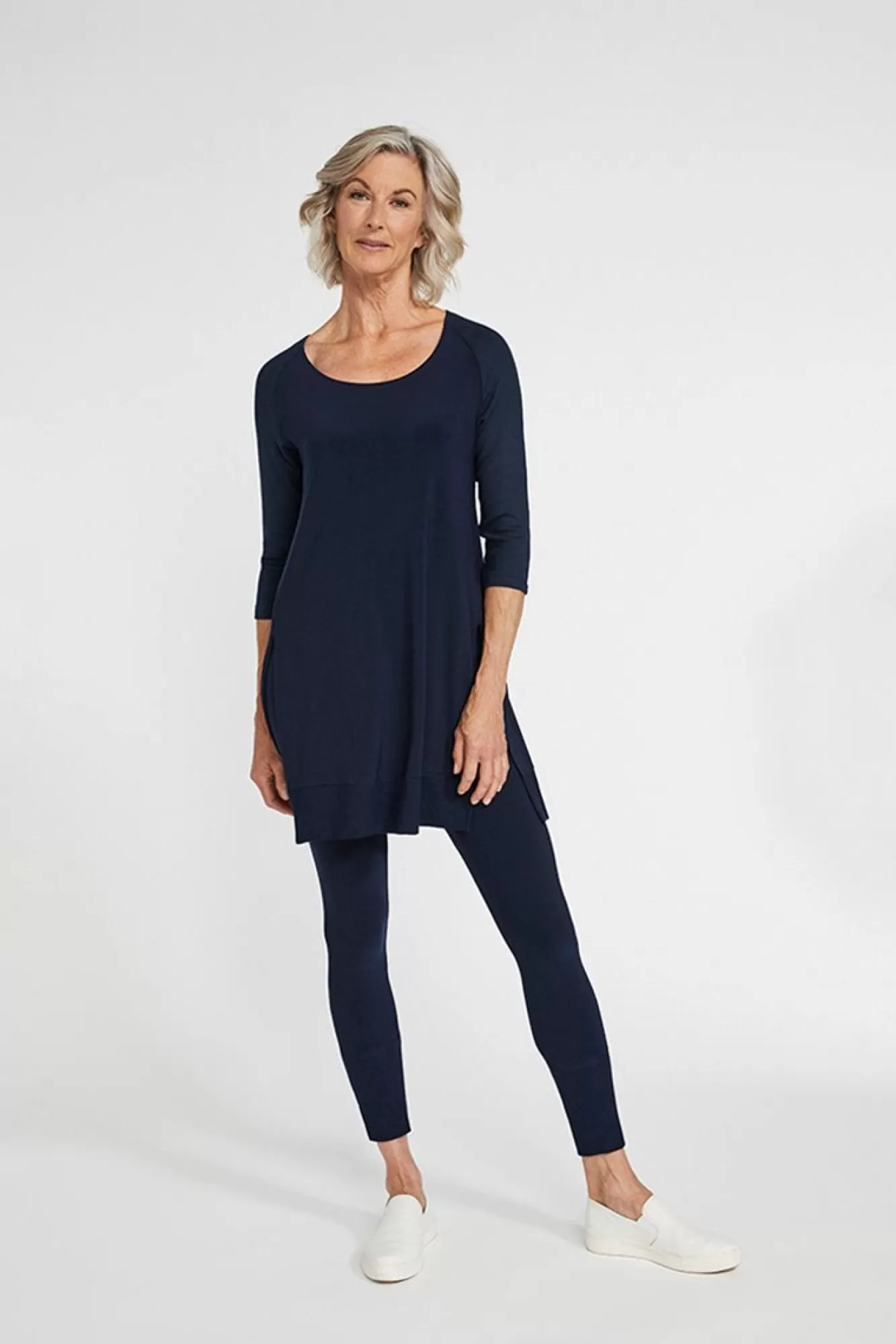 Online Sympli Motion Trim Raglan Tunic