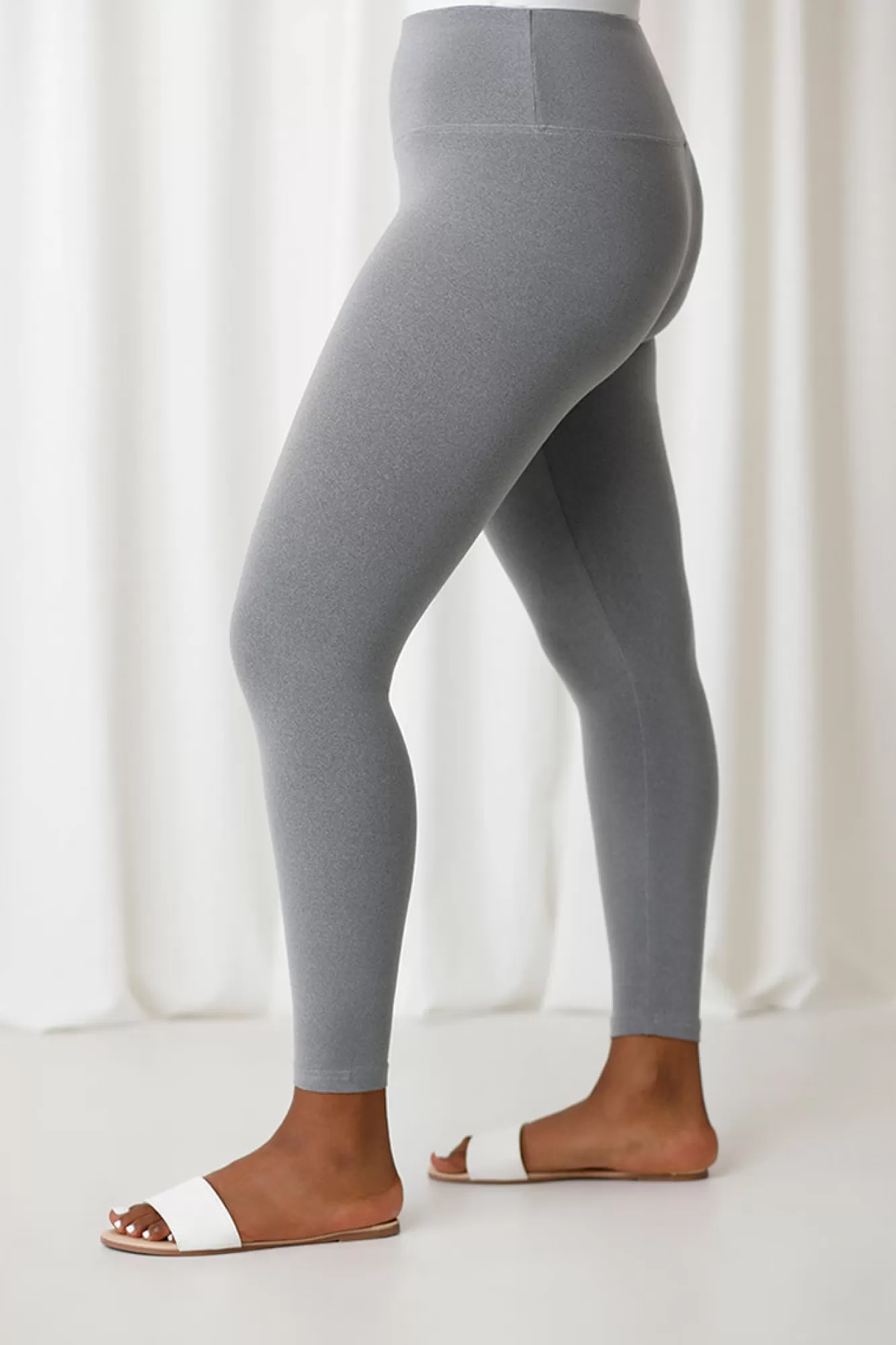 Online Sympli Nu Yoke Legging