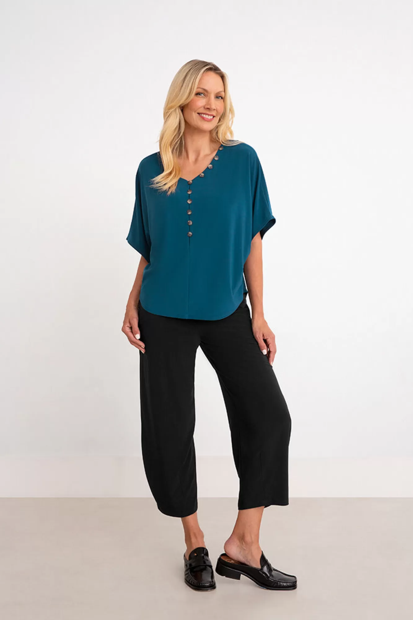 Hot Sympli Quest Boxy Top