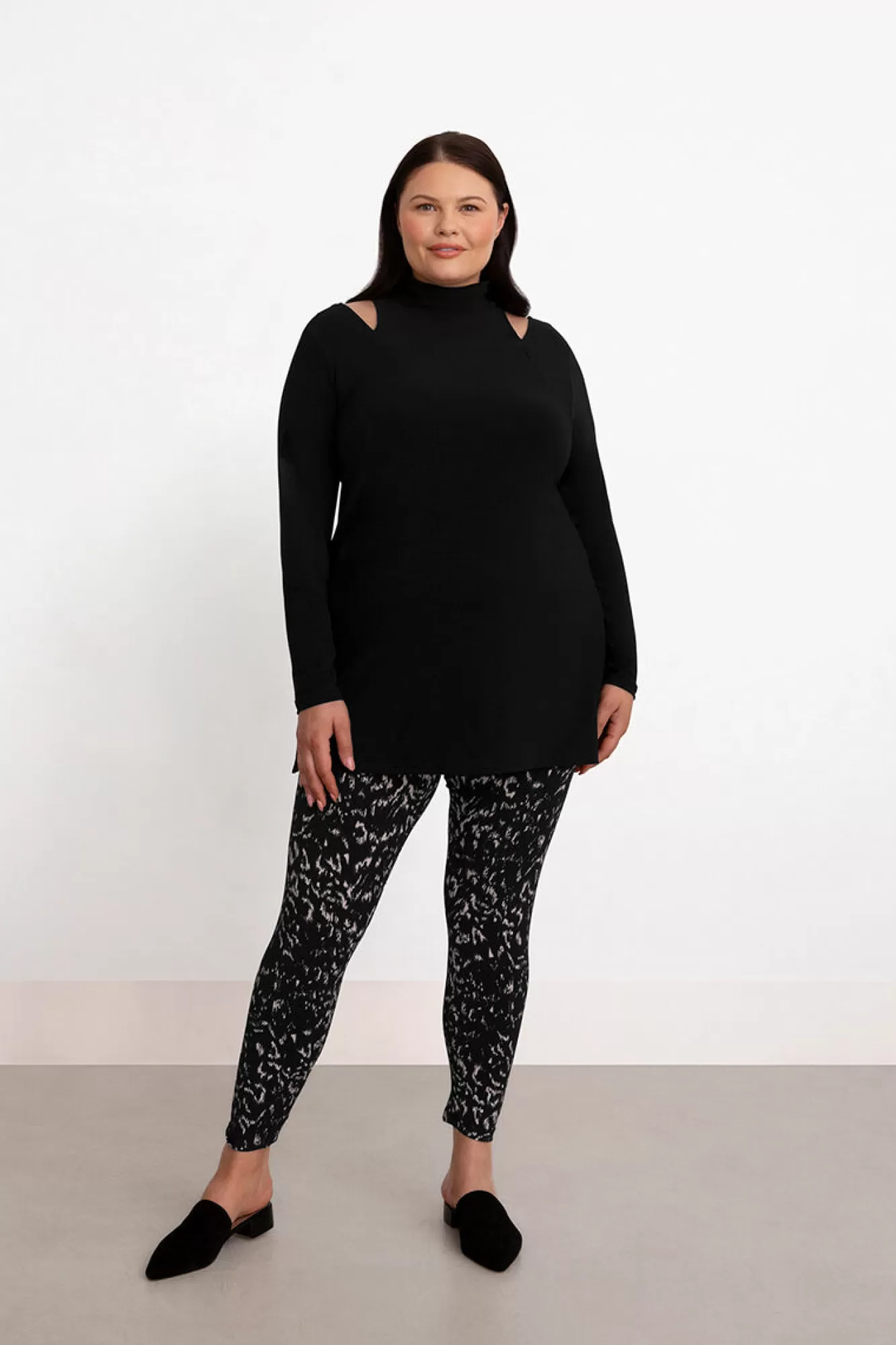 Fashion Sympli Slice It Tunic Plus