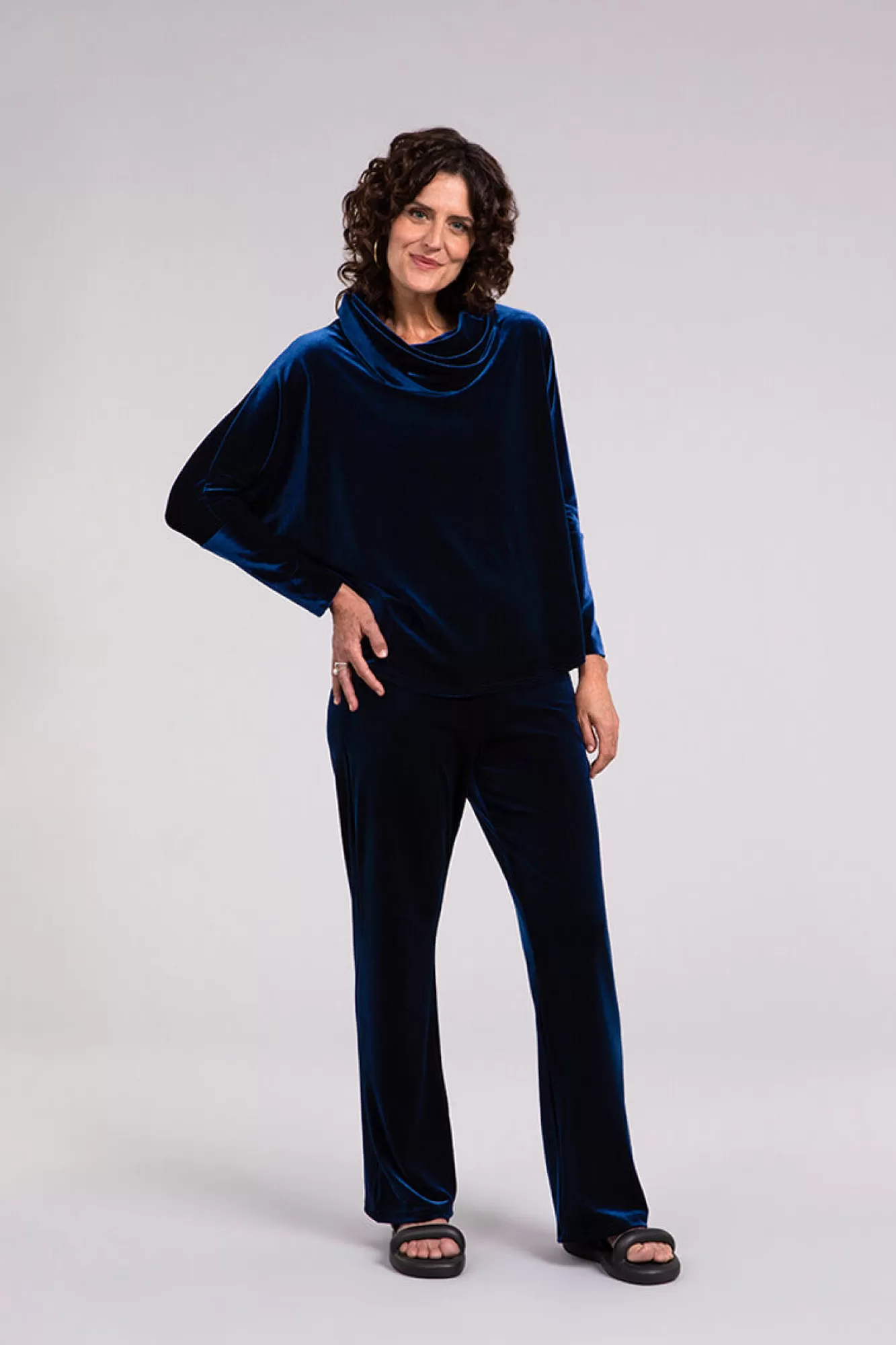 Hot Sympli Velvet Nu Cinch Cowl Neck Top