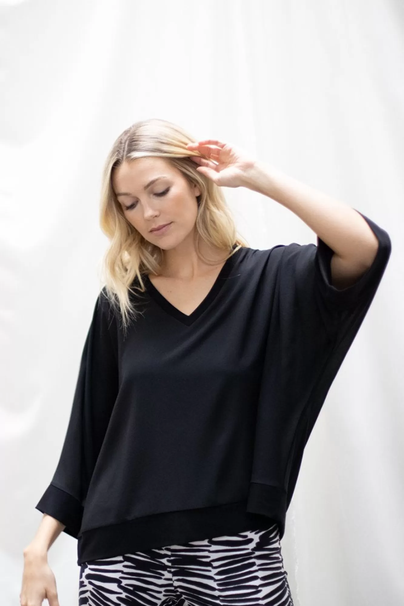 Flash Sale Sympli Whisper Double Layer Top