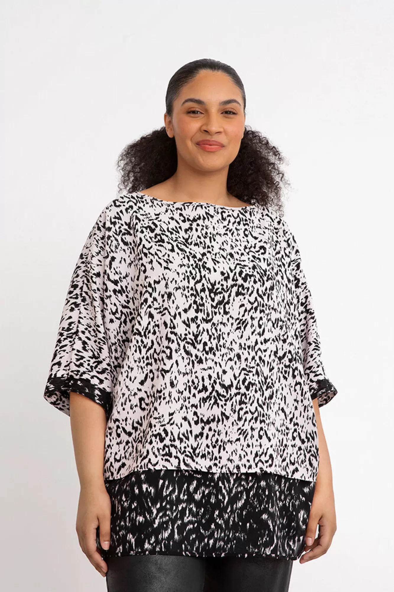 Hot Sympli Whisper Reversible Top