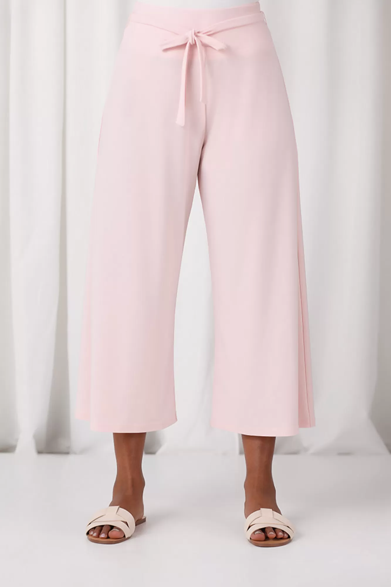 Store Sympli Wide Leg Trouser Crop