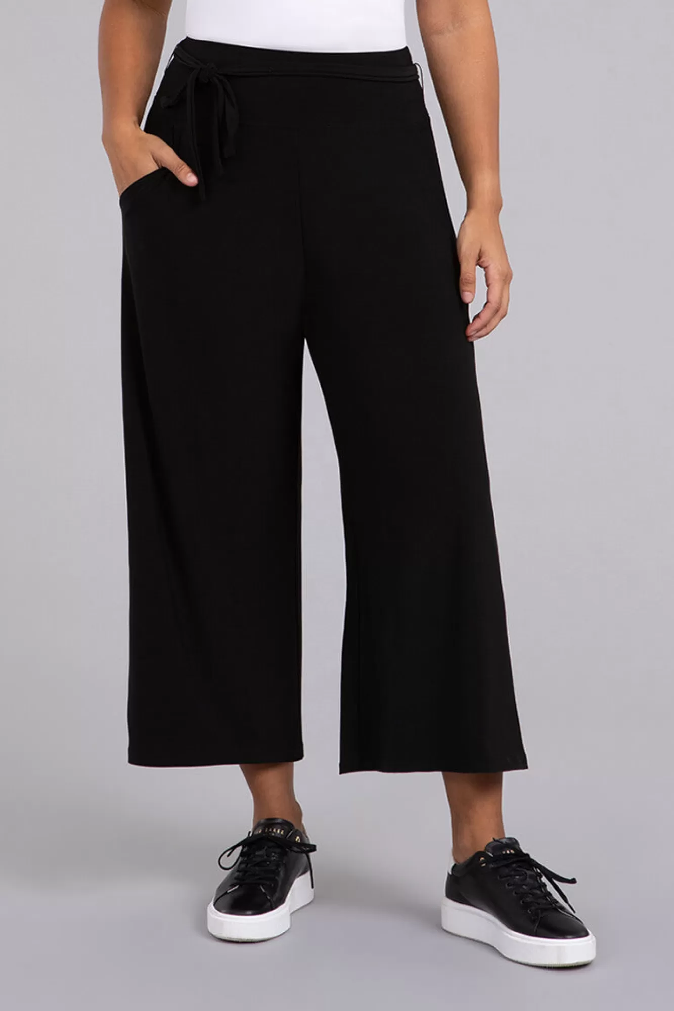 Discount Sympli Wide Leg Trouser Crop