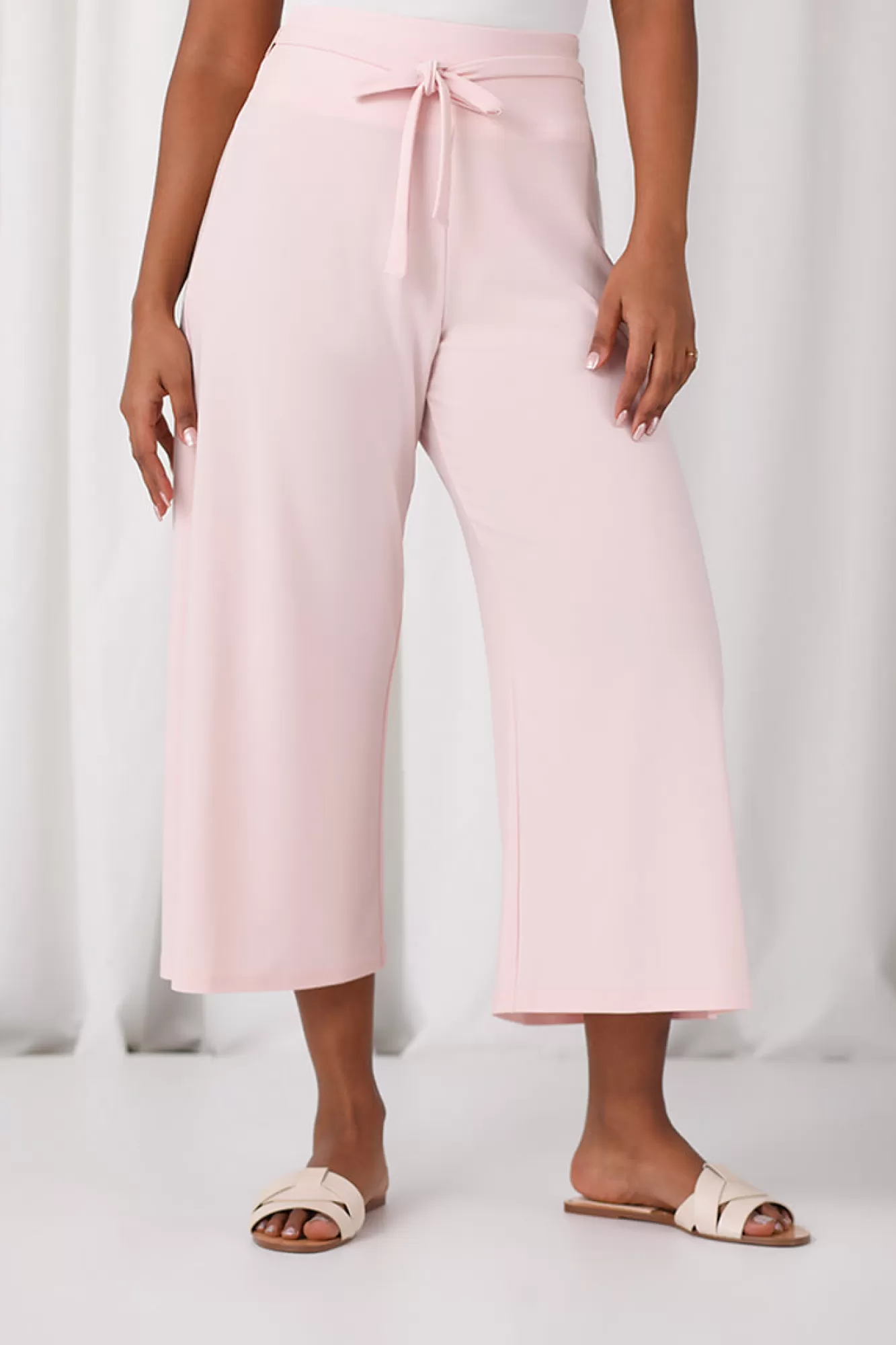 Store Sympli Wide Leg Trouser Crop